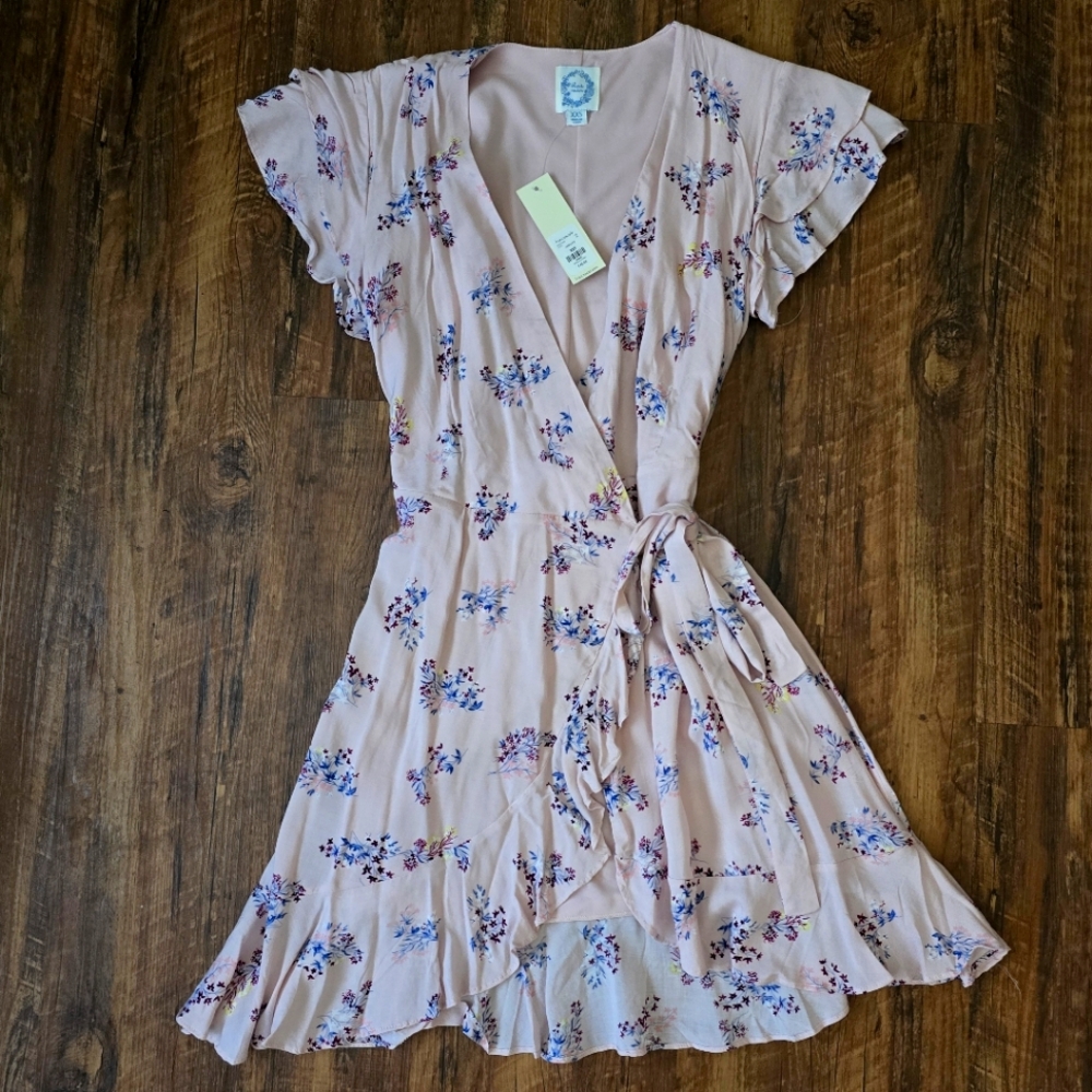 NWT Pink Wrap Dress Floral Pattern Ruffles XXS Short Mini Length Tie Waist